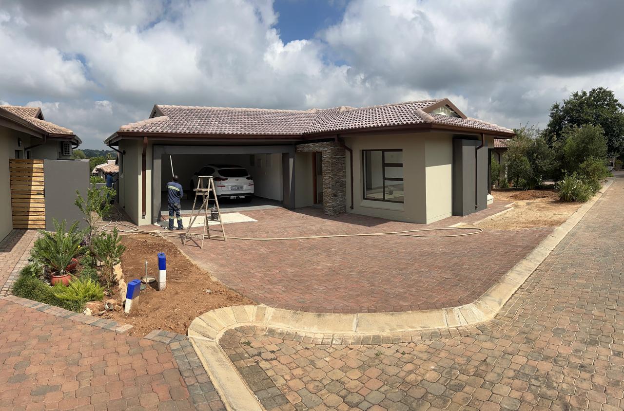 Luxury House 7